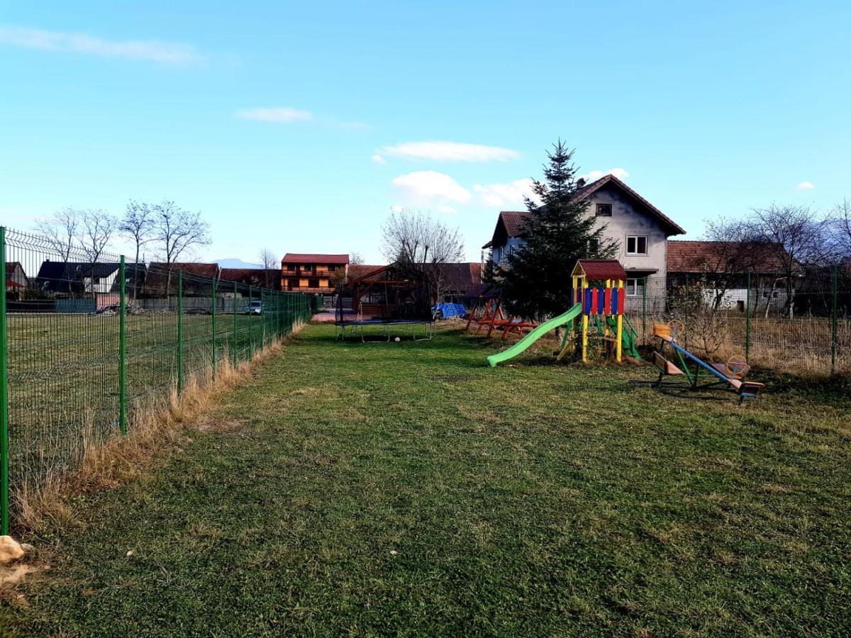 Pensiunea Casa Zarnesteana Zărneşti Buitenkant foto