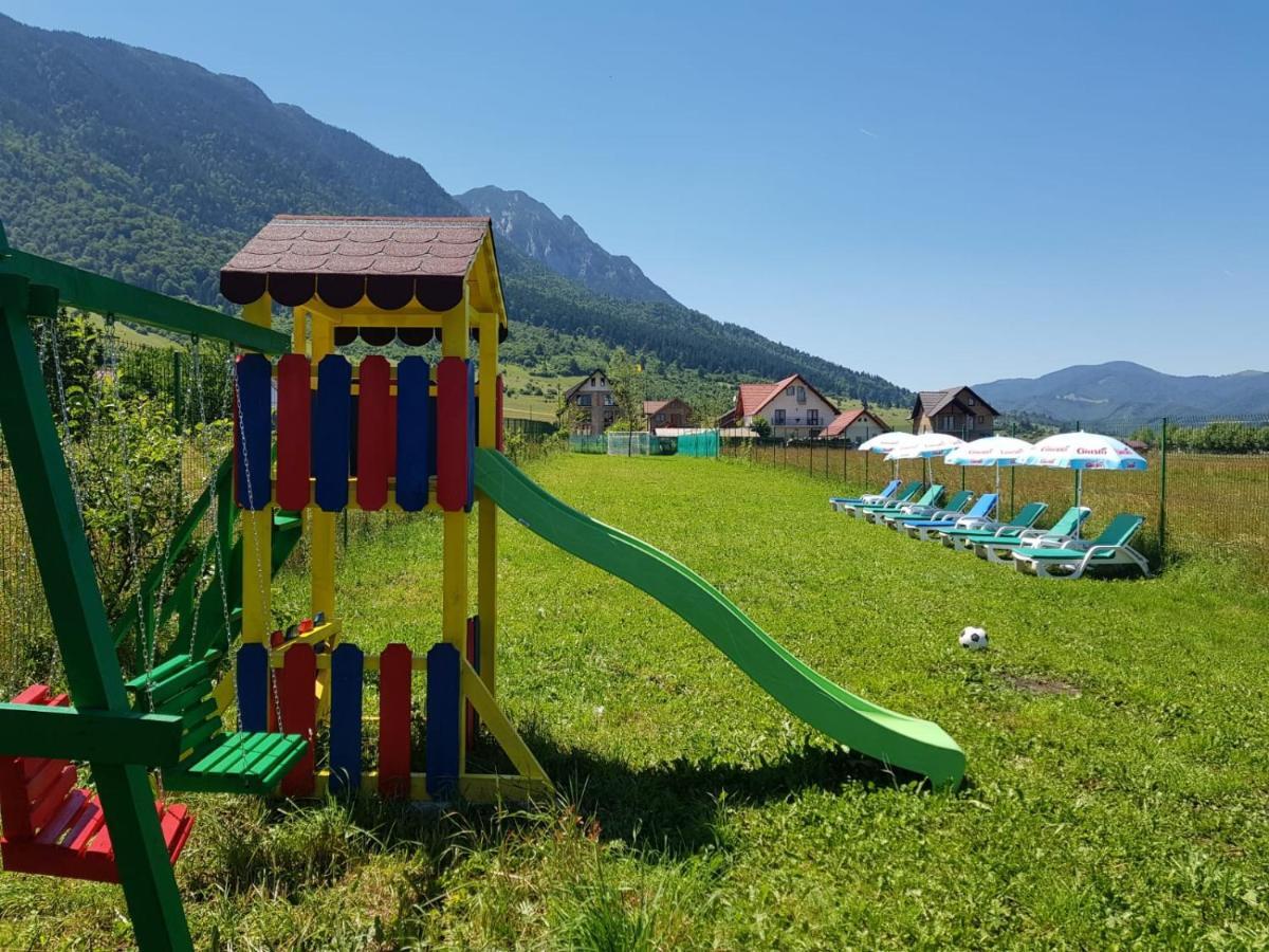 Pensiunea Casa Zarnesteana Zărneşti Buitenkant foto